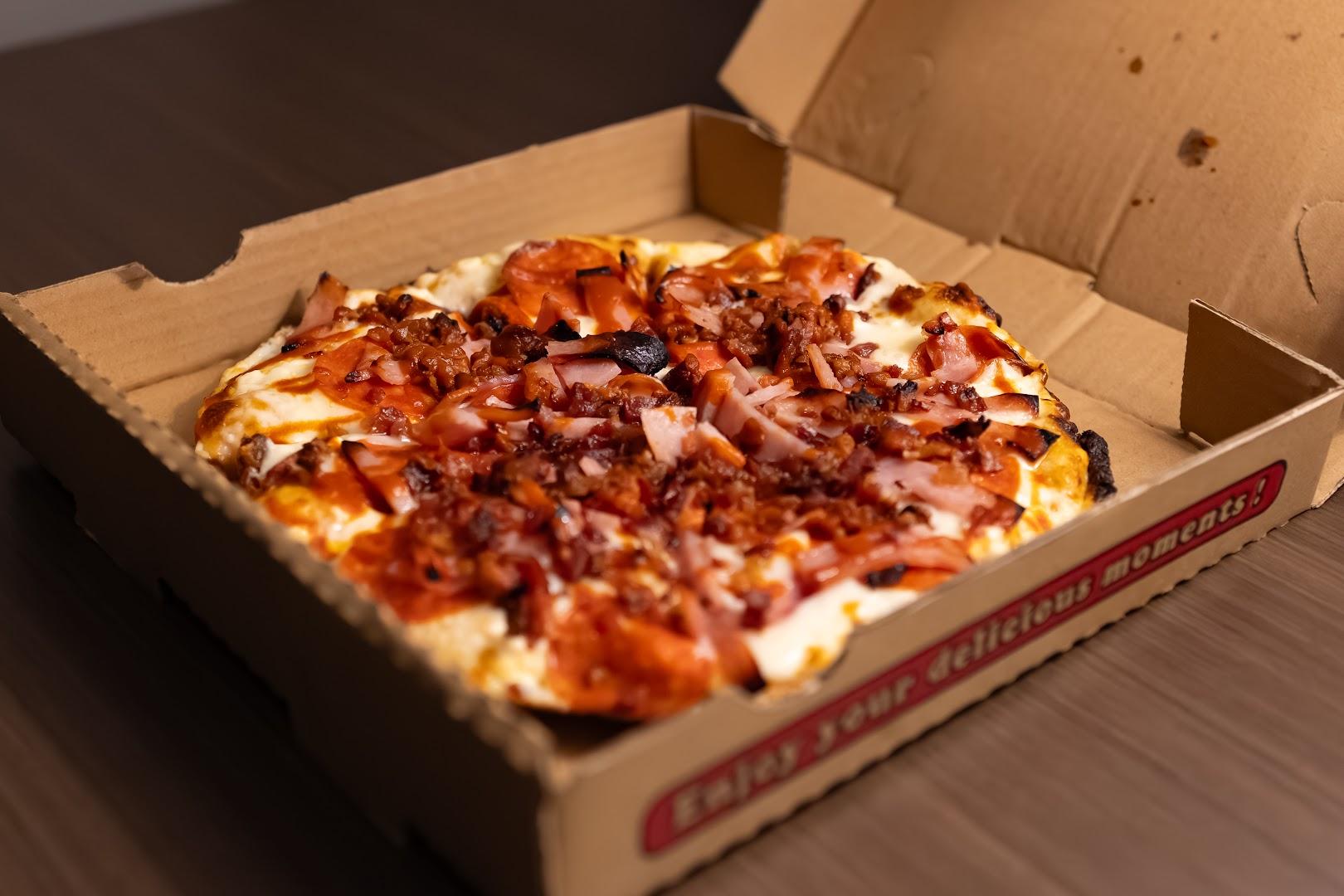 Las favoritas pizzeria