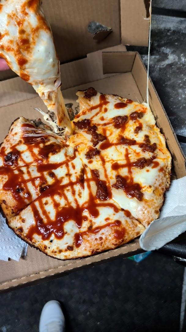 Las favoritas pizzeria